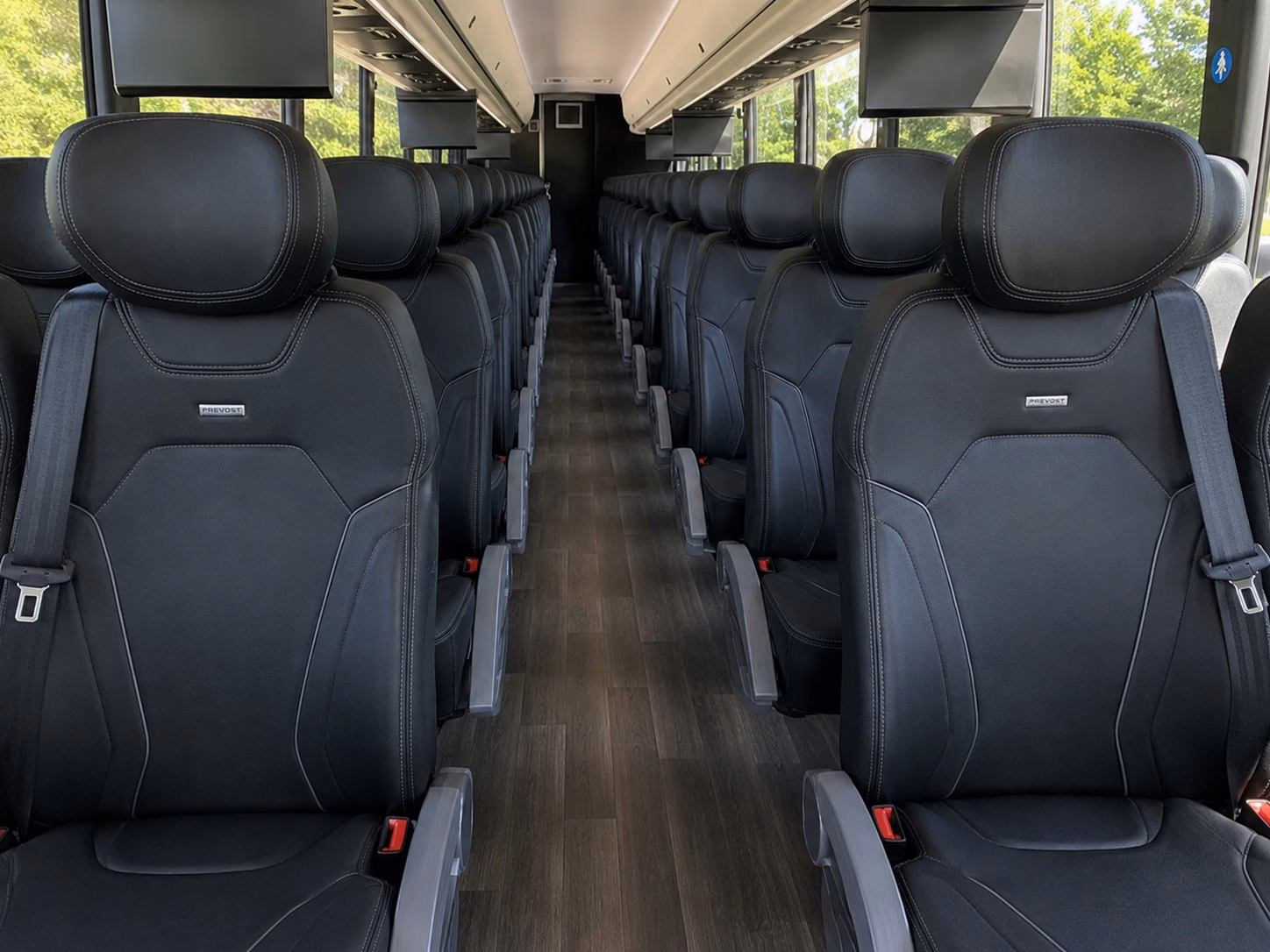 bridal party transportation in detroit that arrives on time every time