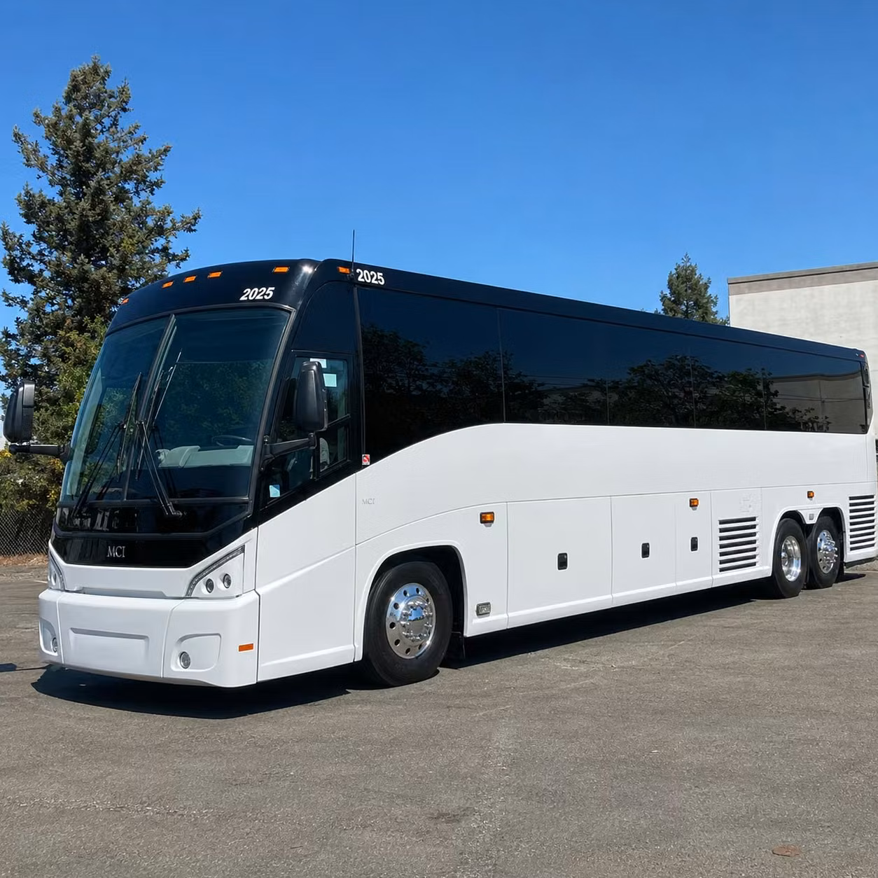 sunday worship shuttle services for detroit s largest congregations