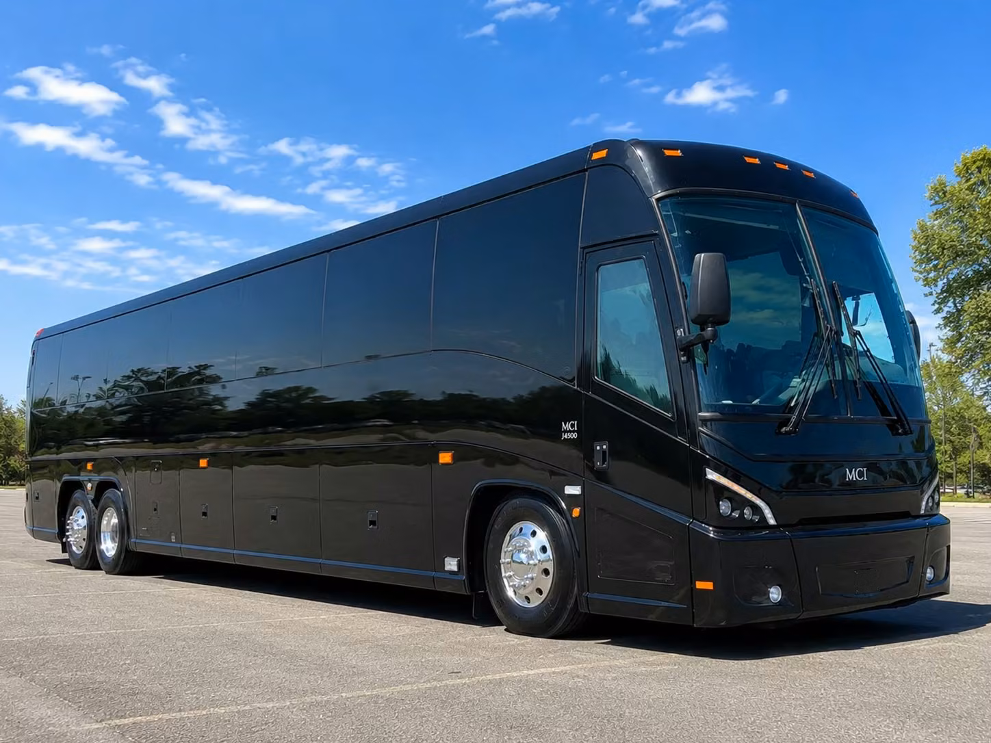 wedding shuttle bus rentals for detroit and metro area venues