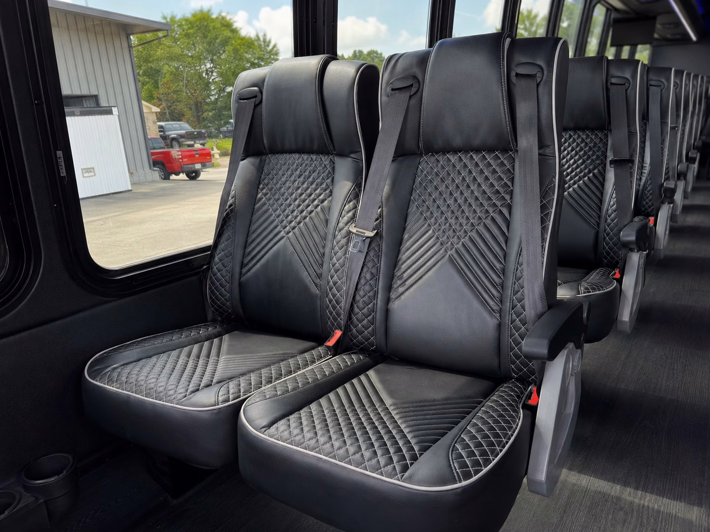 with charterbusrentaldetroit com securing prom night rides in detroit is simpler than you think